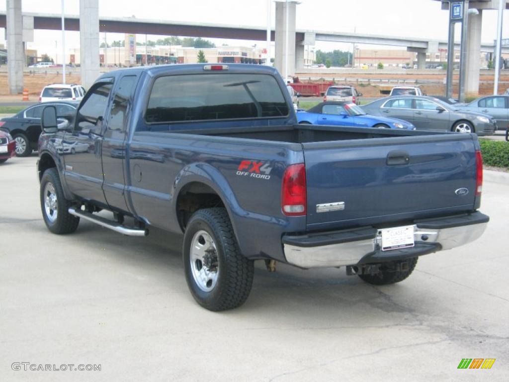 2005 F350 Super Duty FX4 SuperCab 4x4 - Medium Wedgewood Blue Metallic / Medium Flint photo #3