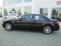 Brilliant Black - 300 C HEMI Photo No. 2