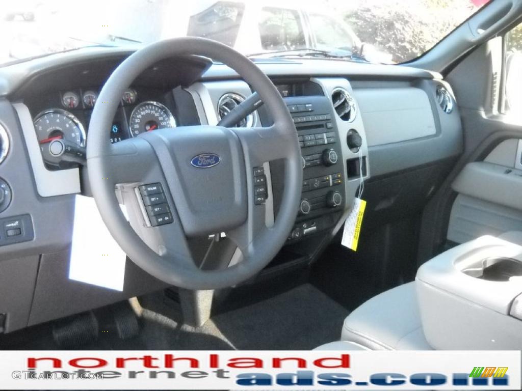 2010 F150 XLT SuperCrew 4x4 - Sterling Grey Metallic / Medium Stone photo #10