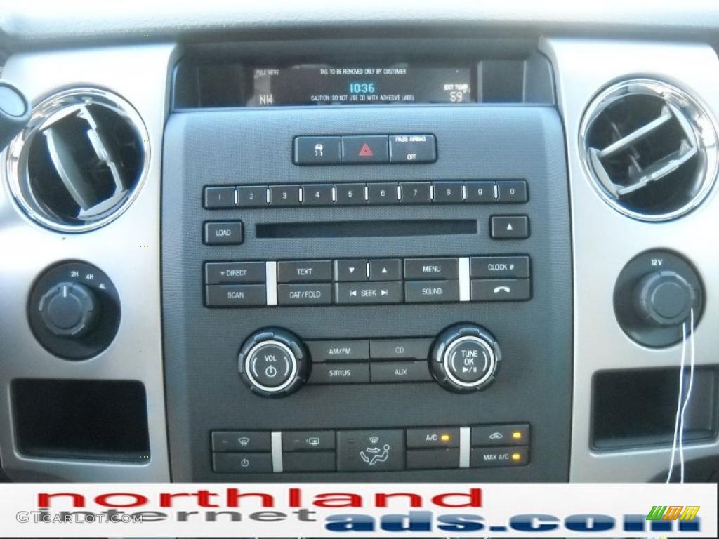 2010 F150 XLT SuperCrew 4x4 - Sterling Grey Metallic / Medium Stone photo #17