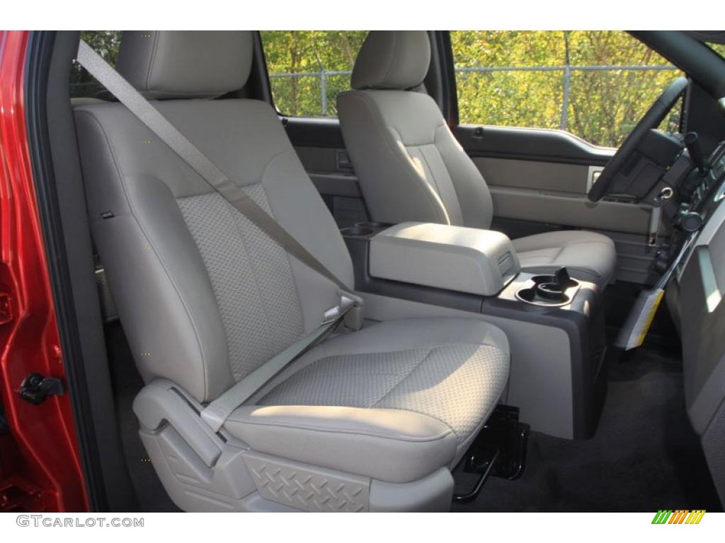 2010 F150 XLT SuperCrew - Red Candy Metallic / Medium Stone photo #17
