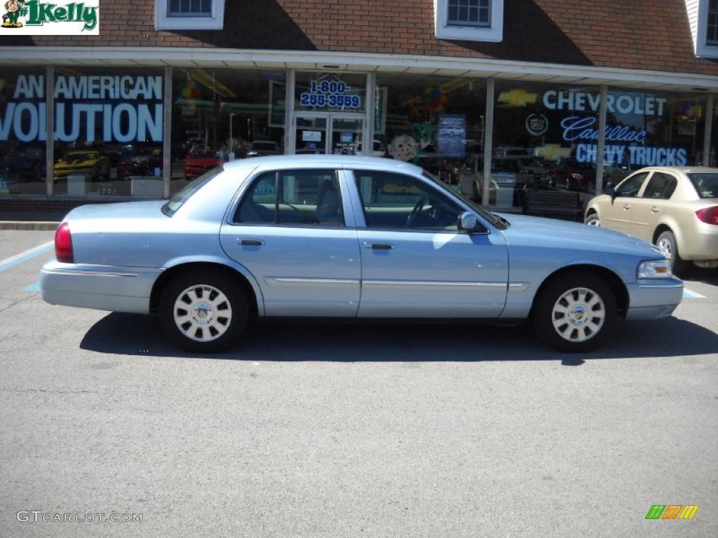 2006 Grand Marquis LS - Light Ice Blue Metallic / Medium Light Stone photo #2