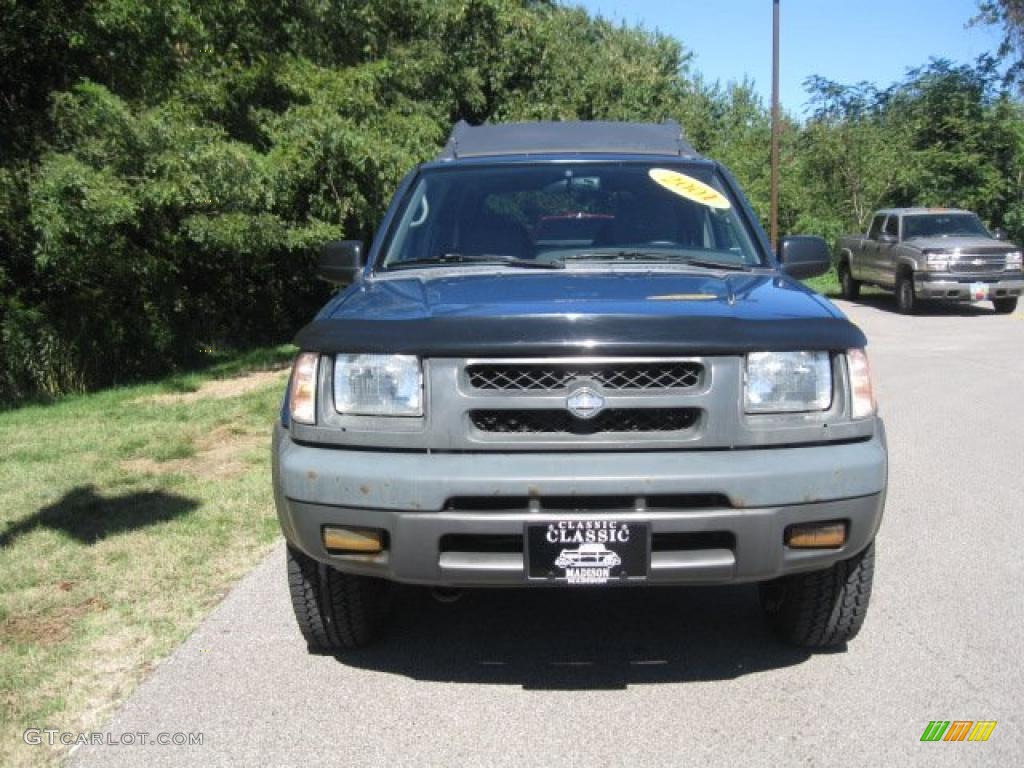 2001 Xterra SE V6 4x4 - Just Blue Metallic / Dusk Gray photo #2
