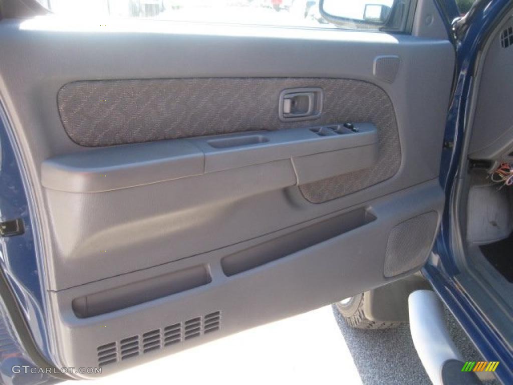 2001 Xterra SE V6 4x4 - Just Blue Metallic / Dusk Gray photo #11