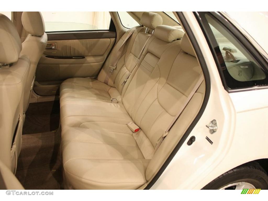 2004 Avalon XL - Diamond White Pearl / Taupe photo #22
