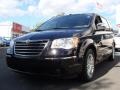 2008 Brilliant Black Crystal Pearlcoat Chrysler Town & Country Limited  photo #3