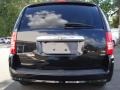 2008 Brilliant Black Crystal Pearlcoat Chrysler Town & Country Limited  photo #5