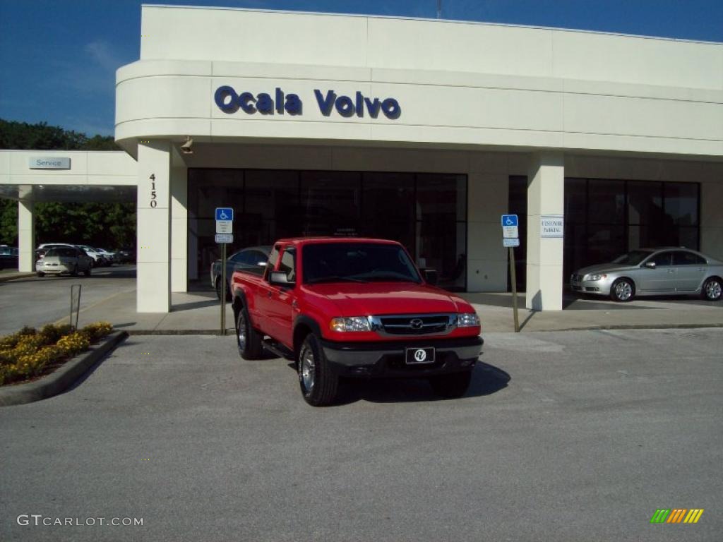 2007 B-Series Truck B4000 Extended Cab 4x4 - Volcanic Red / Graphite photo #1