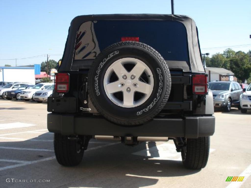2011 Wrangler Sport S 4x4 - Black / Black photo #4