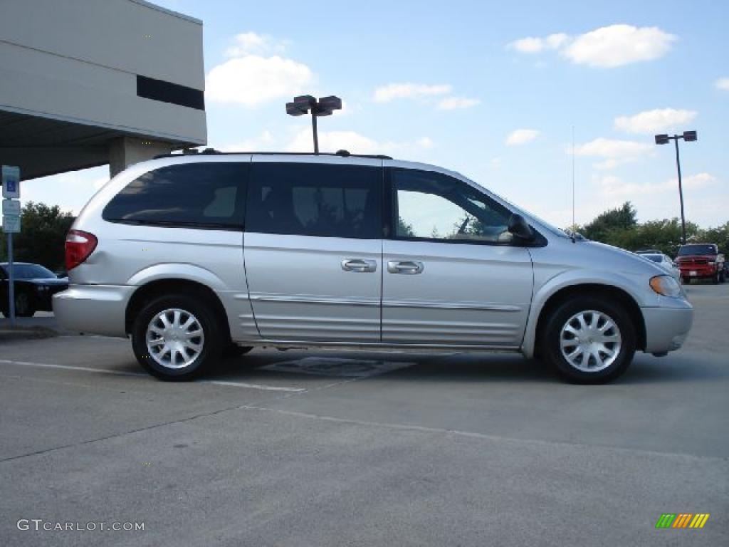 2003 Town & Country LXi - Bright Silver Metallic / Taupe photo #2