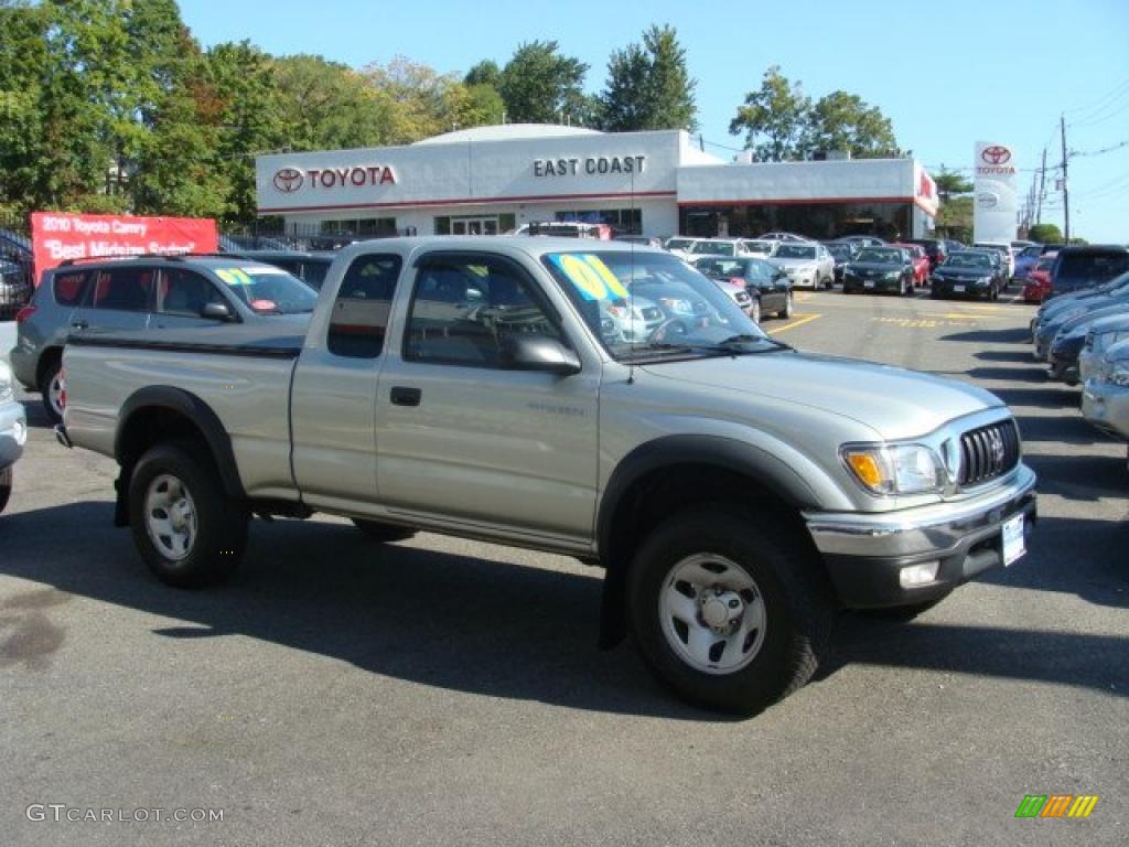 2001 Tacoma Xtracab 4x4 - Lunar Mist Silver Metallic / Charcoal photo #1