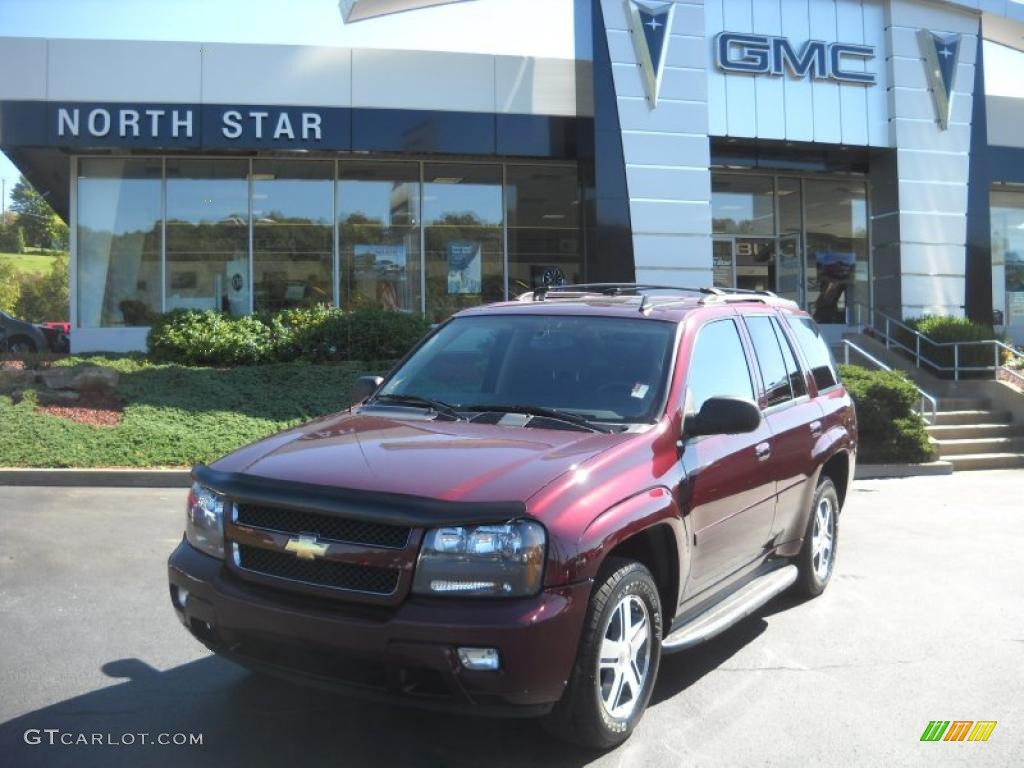 Bordeaux Red Metallic Chevrolet TrailBlazer