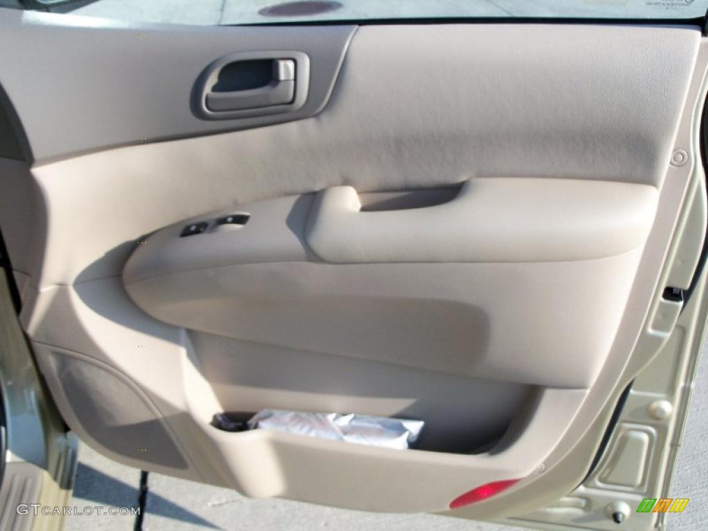 2011 Sedona LX - Cashmere Beige / Beige photo #9
