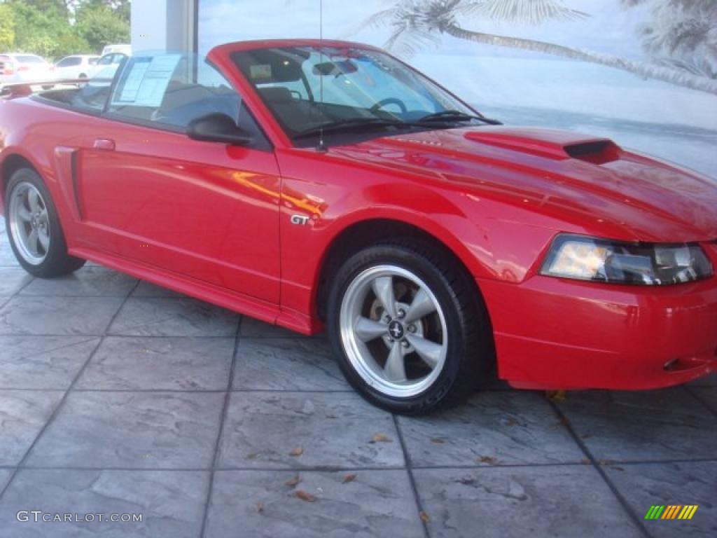 2002 Mustang GT Convertible - Torch Red / Dark Charcoal photo #2