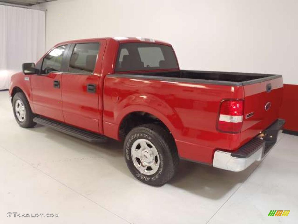 2005 F150 XLT SuperCrew - Bright Red / Medium Flint Grey photo #6