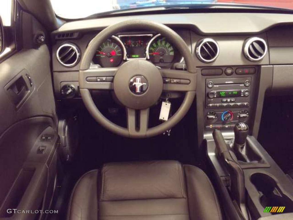 2007 Mustang GT Premium Convertible - Vista Blue Metallic / Dark Charcoal photo #14