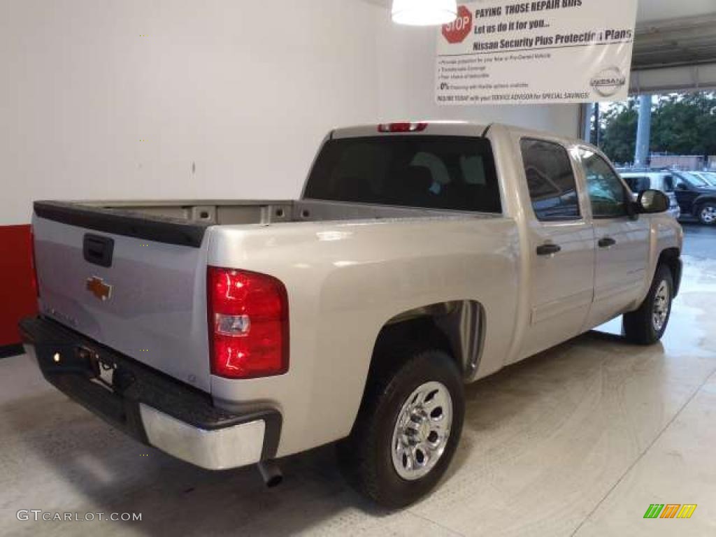 2009 Silverado 1500 LT Crew Cab - Silver Birch Metallic / Light Titanium photo #4