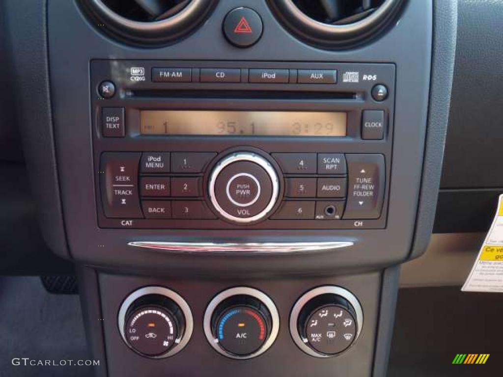 2011 Rogue S - Cayenne Red / Gray photo #9