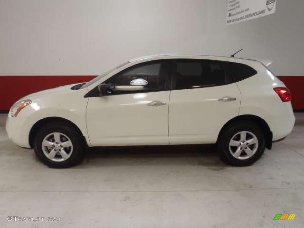 2010 Rogue S 360 Value Package - Phantom White / Gray photo #7