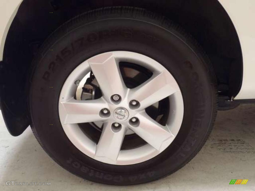 2010 Rogue S 360 Value Package - Phantom White / Gray photo #10