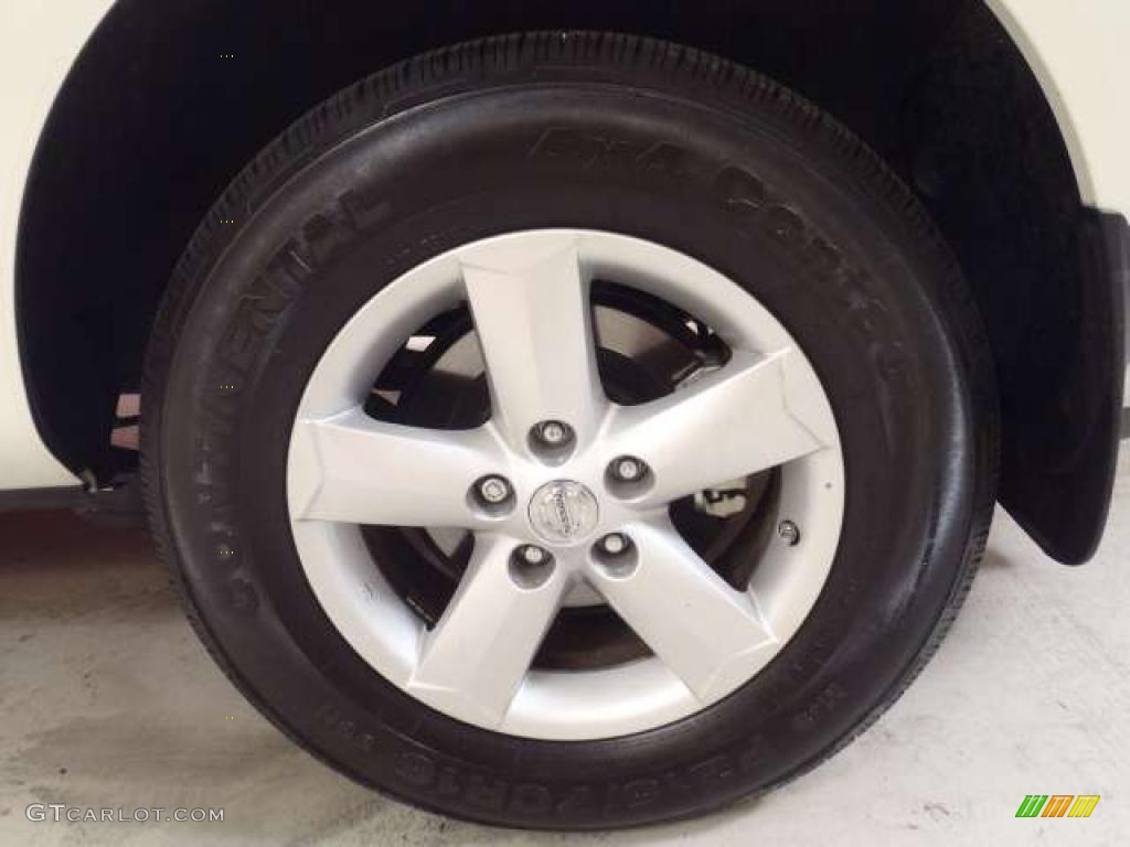 2010 Rogue S 360 Value Package - Phantom White / Gray photo #11