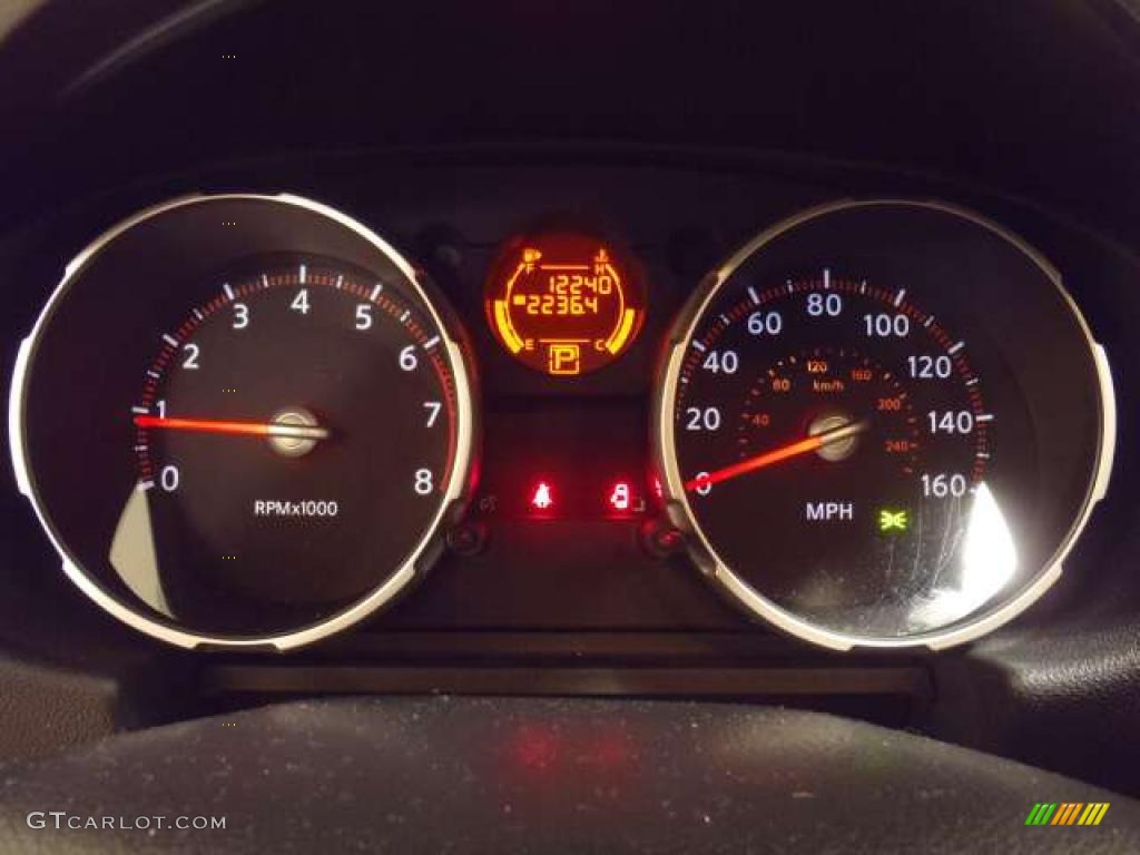 2010 Rogue S 360 Value Package - Phantom White / Gray photo #16