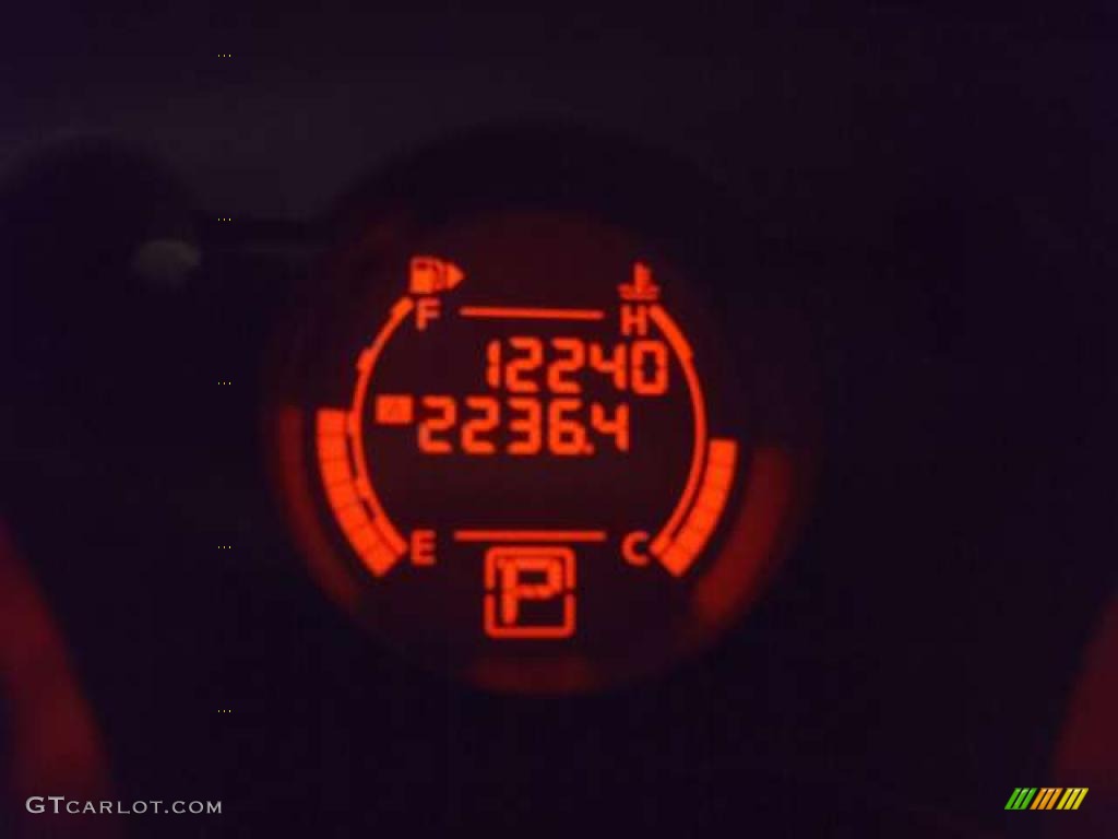 2010 Rogue S 360 Value Package - Phantom White / Gray photo #17