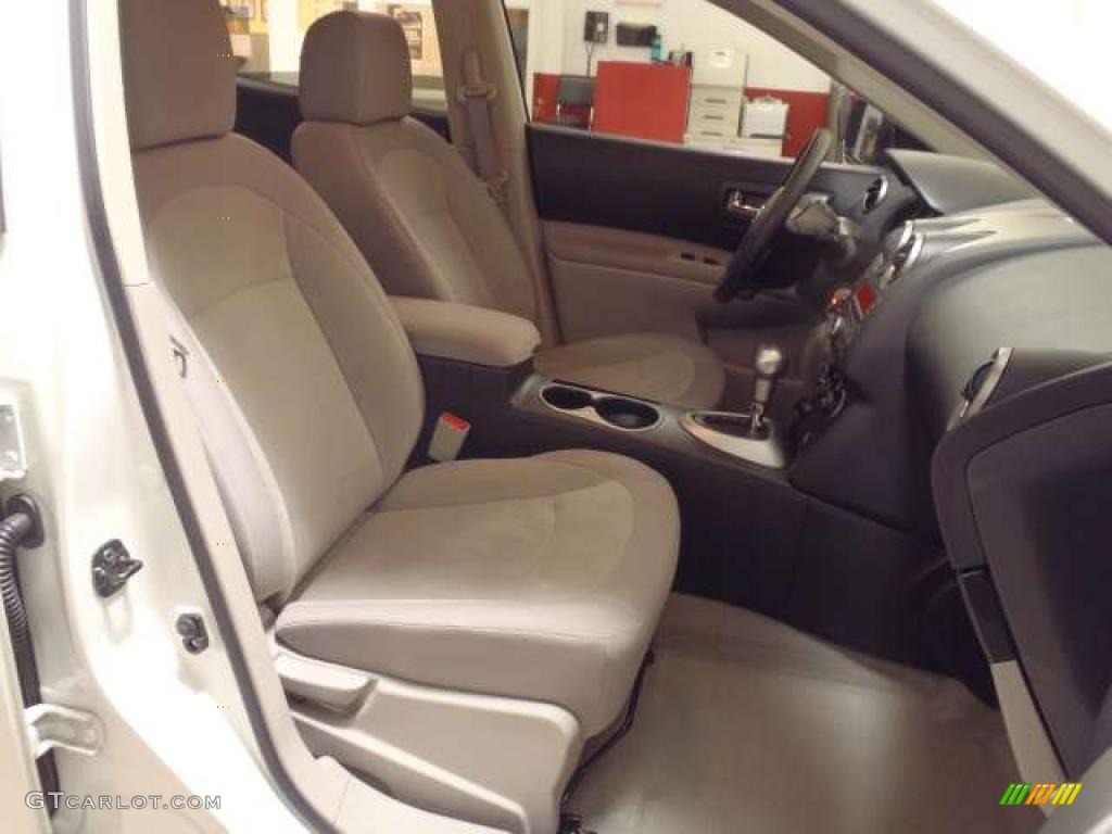 2010 Rogue S 360 Value Package - Phantom White / Gray photo #21