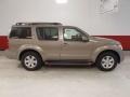 Granite Metallic - Pathfinder LE Photo No. 3