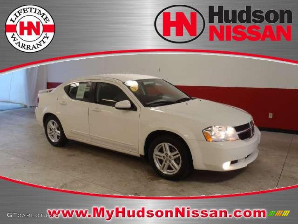 Stone White Dodge Avenger