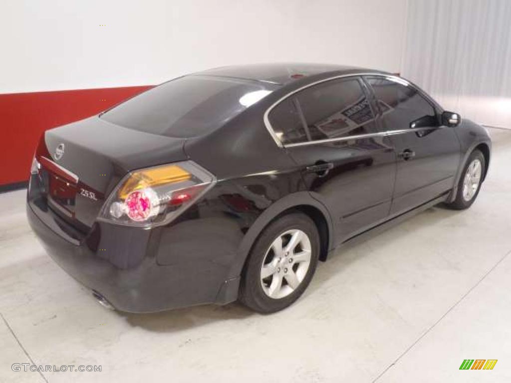 2007 Altima 2.5 SL - Super Black / Blond photo #4