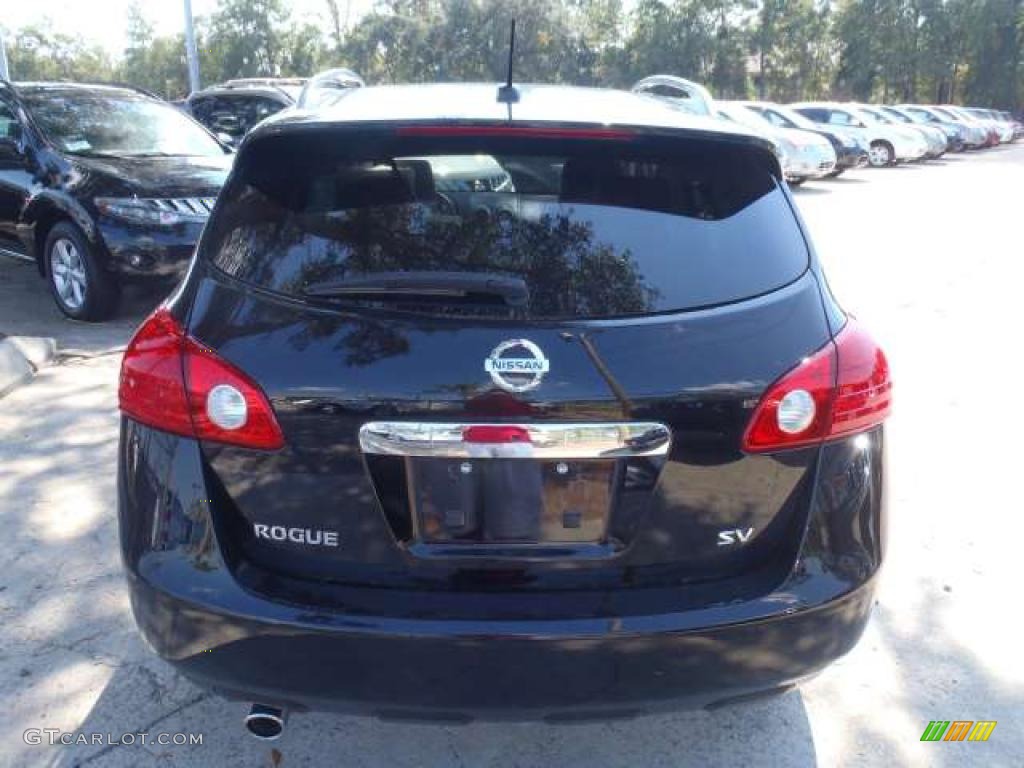 2011 Rogue SV - Wicked Black / Gray photo #4