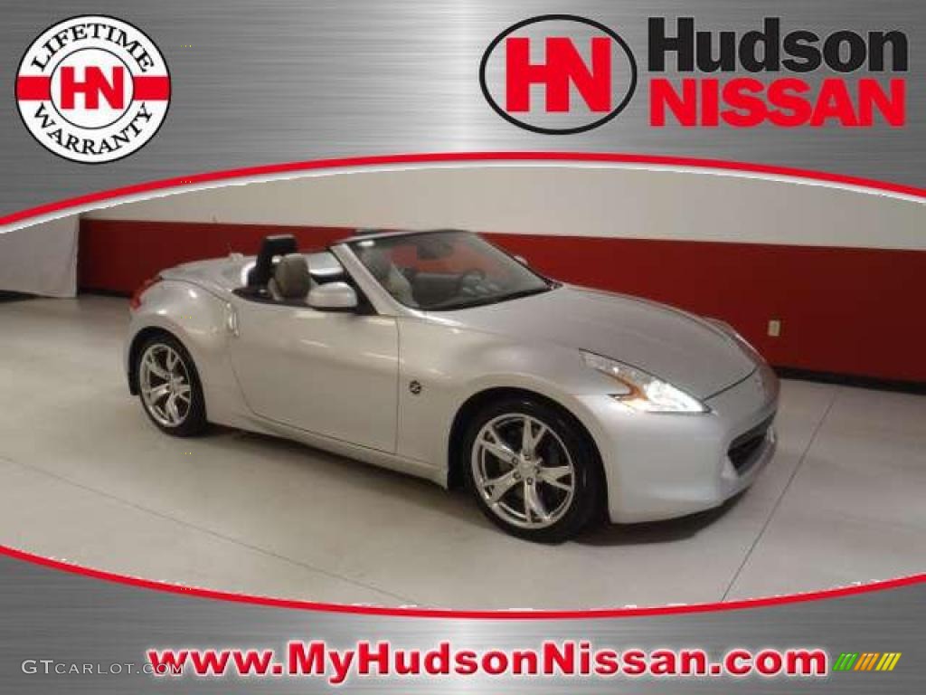 2010 370Z Sport Touring Roadster - Brilliant Silver / Gray Leather photo #1