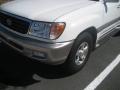 Natural White - Land Cruiser  Photo No. 5