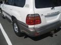 Natural White - Land Cruiser  Photo No. 12