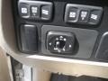 Natural White - Land Cruiser  Photo No. 20