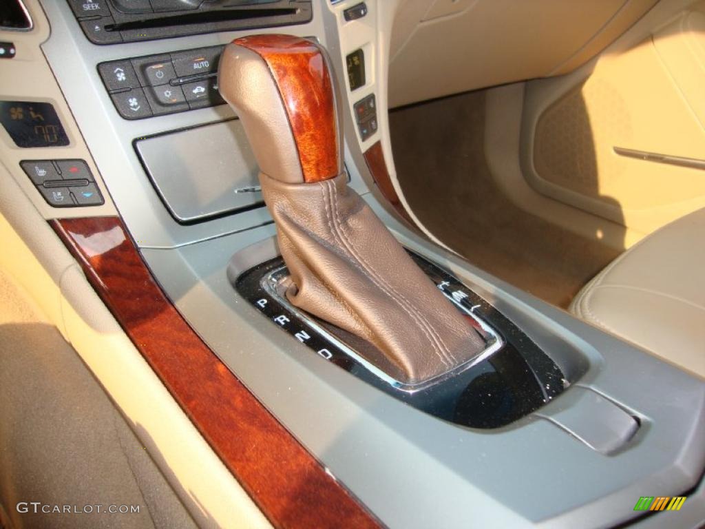 2009 CTS 4 AWD Sedan - White Diamond Tri-Coat / Cashmere/Cocoa photo #18