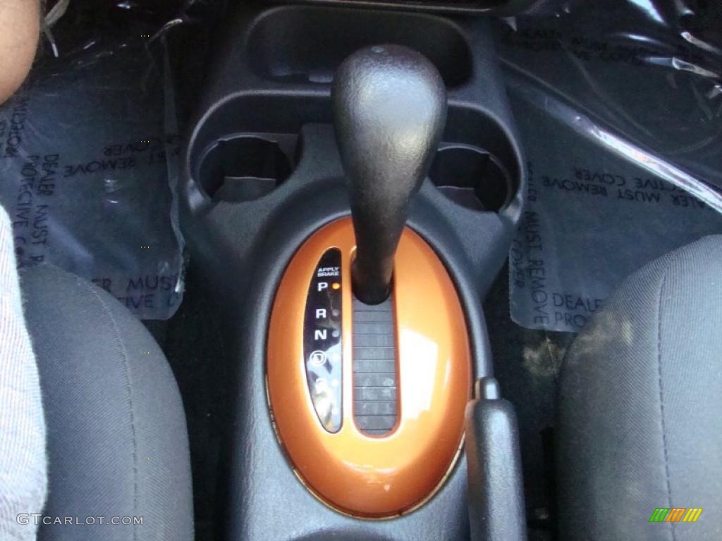 2005 Neon SXT - Orange Blast Pearlcoat / Dark Slate Gray photo #30