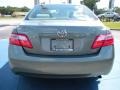 Aloe Green Metallic - Camry LE Photo No. 4