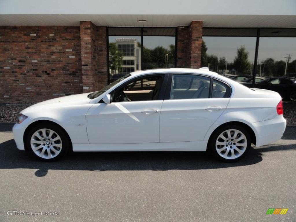 2007 3 Series 335xi Sedan - Alpine White / Beige photo #3