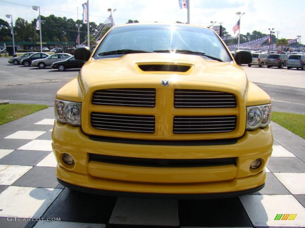 2004 Ram 1500 Rumble Bee Regular Cab 4x4 - Solar Yellow / Dark Slate Gray/Yellow Accents photo #4
