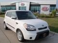 2011 Clear White Kia Soul +  photo #1