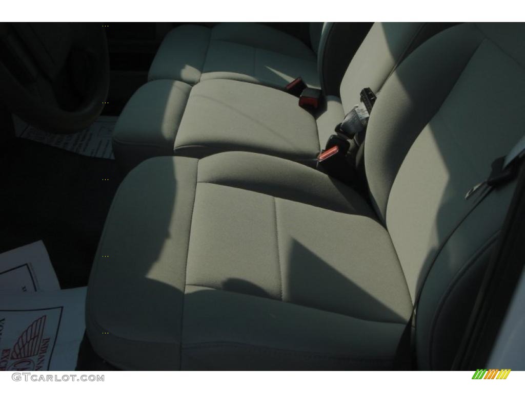 2007 F150 XL Regular Cab - Oxford White / Medium Flint photo #14