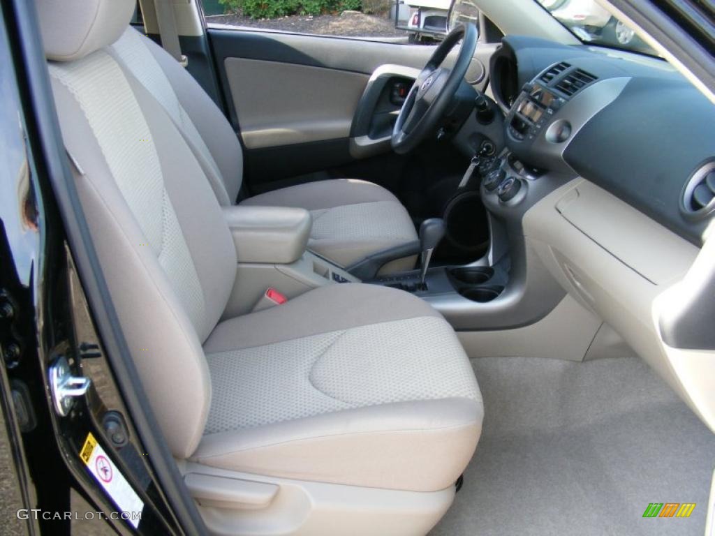 2008 RAV4 4WD - Black / Taupe photo #13