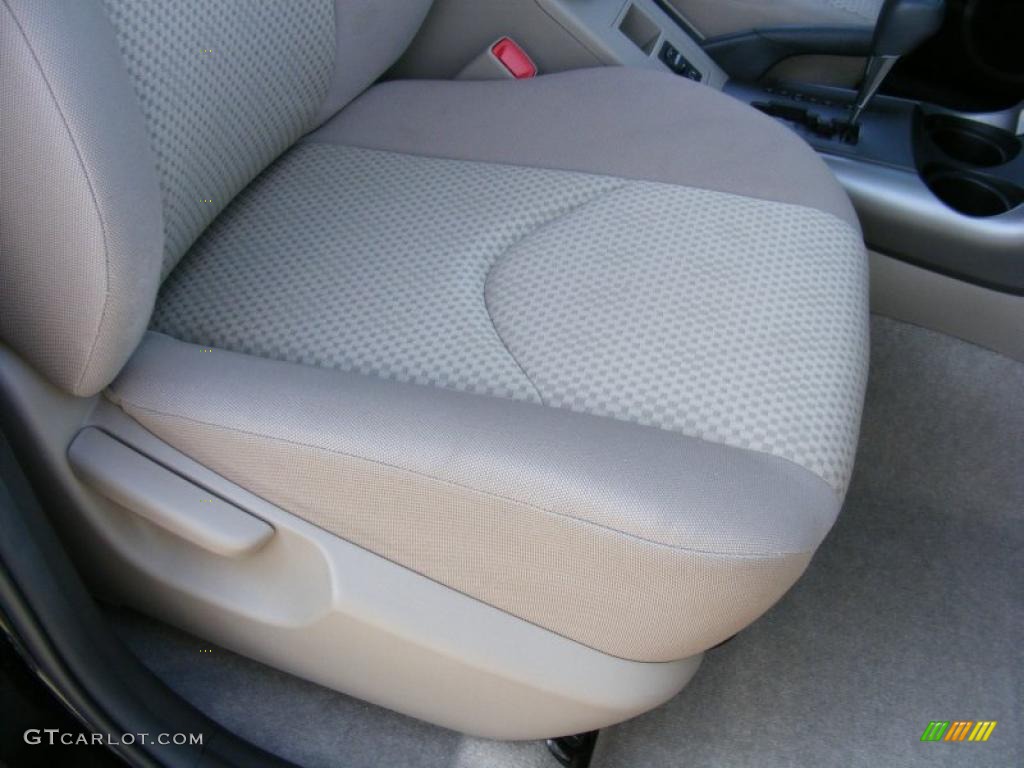 2008 RAV4 4WD - Black / Taupe photo #14