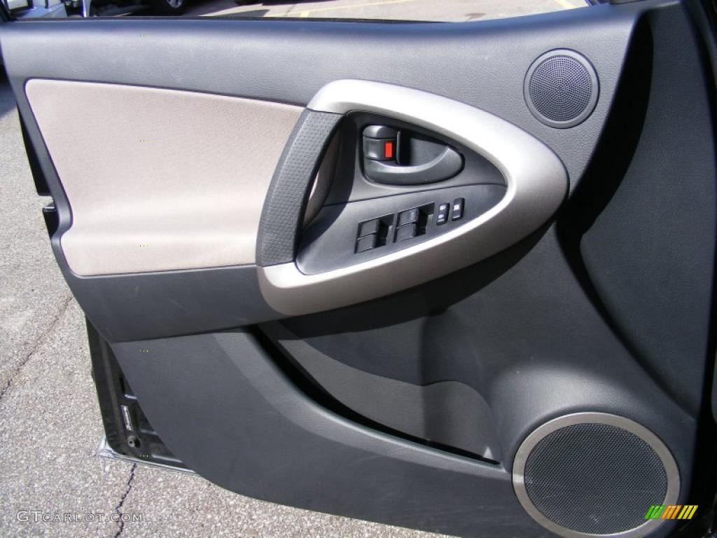 2008 RAV4 4WD - Black / Taupe photo #25