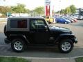Black - Wrangler Sahara 4x4 Photo No. 4