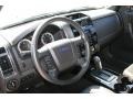 Black - Escape Limited V6 4WD Photo No. 9