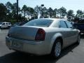 2006 Linen Gold Metallic Chrysler 300 C HEMI  photo #5