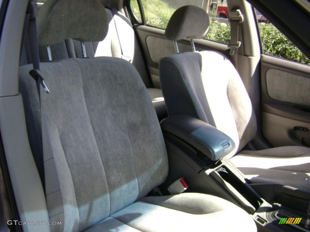 2001 Maxima GXE - Sterling Mist Metallic / Blond photo #9